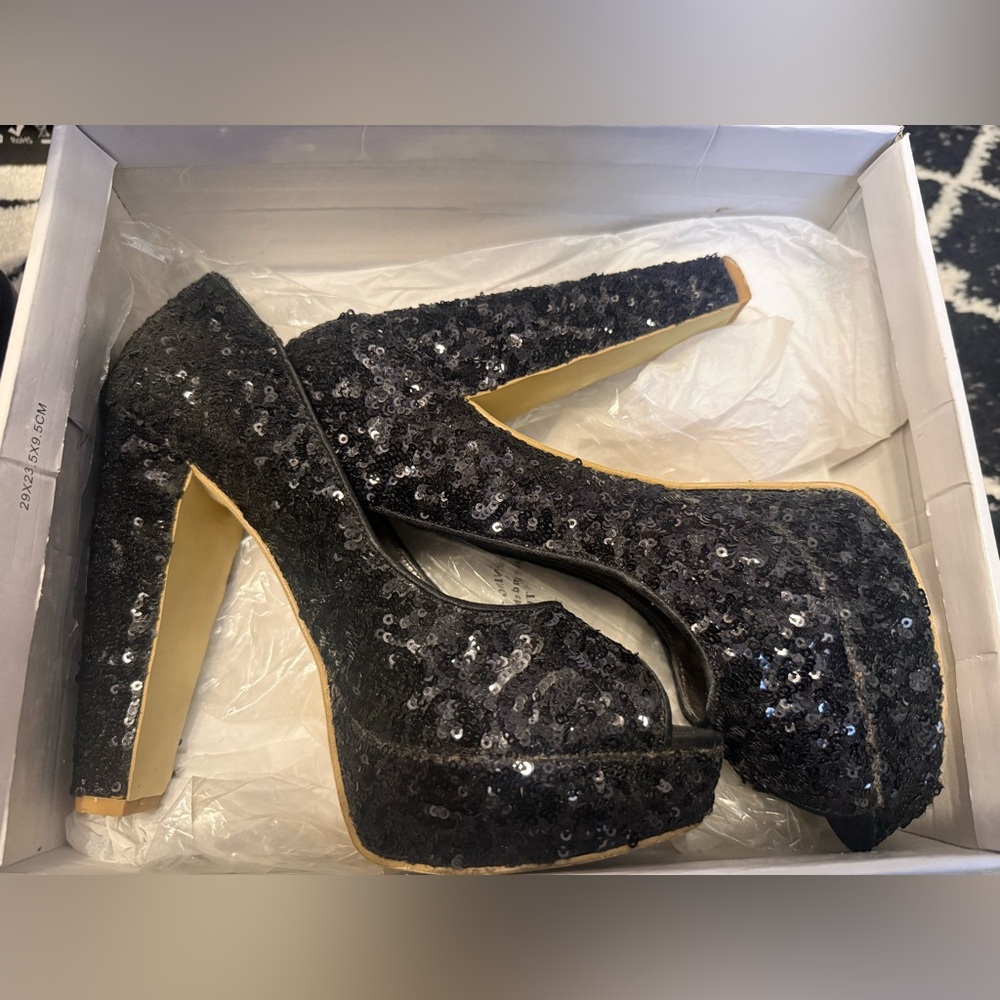 Steve Madden Black Sequin Dress Heels women’s
